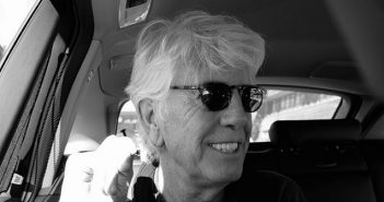Ontspannen Graham Nash verbindt verleden met actualiteit in Utrecht Graham Nash