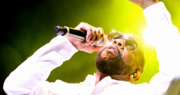 Boyz II Men brengt zwoele herinneringen terug naar 013 Boyz II Men