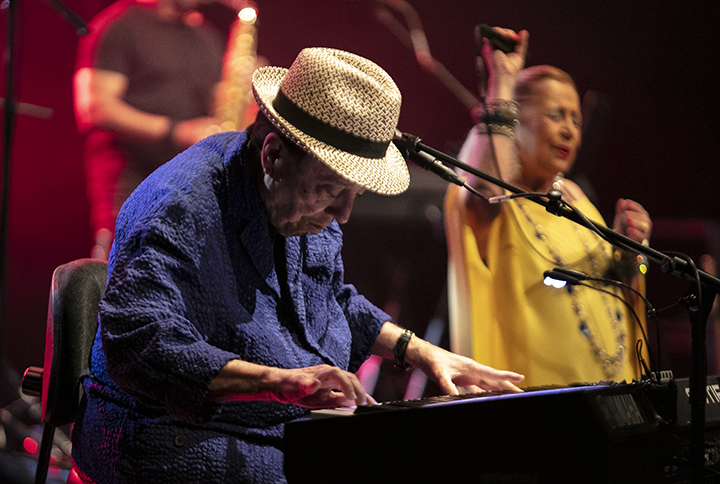 Sergio Mendes