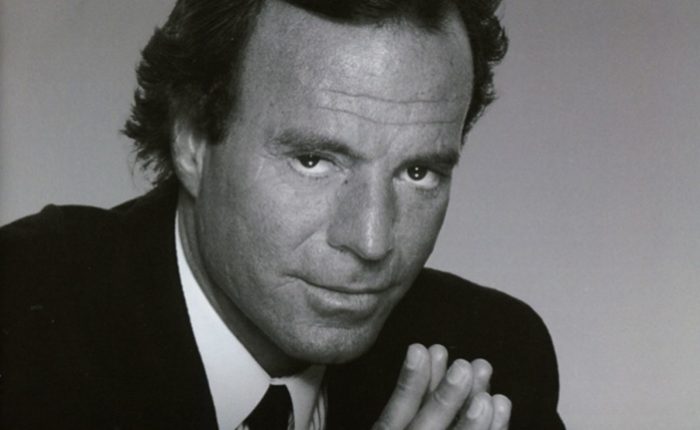 Concerttip zaterdag 15 juni: Julio Iglesias in Ahoy Julio Iglesias
