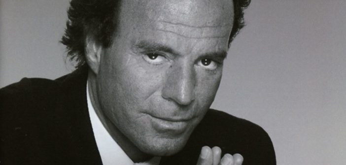 Concerttip zaterdag 15 juni: Julio Iglesias in Ahoy - .: Maxazine :.