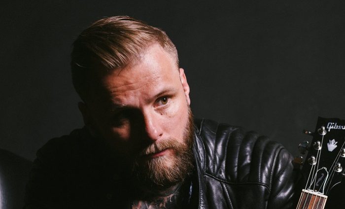 De Kris Barras Band kondigt nieuw album ‘Light It Up’ aan Kris Barras Band