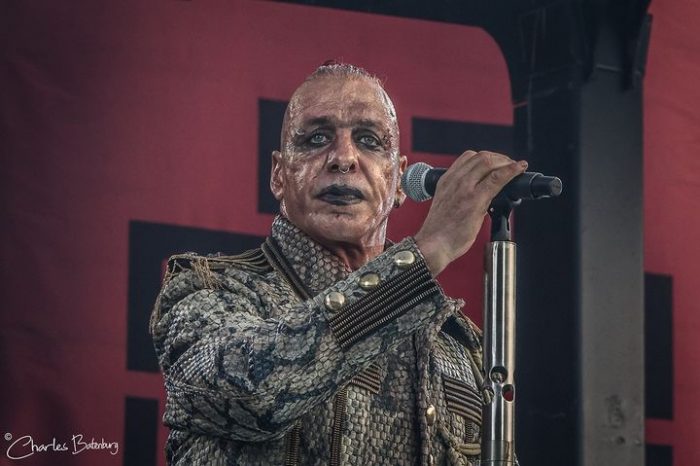 Rammstein stijgt naar grote hoogten Rammstein by Charles Batenburg