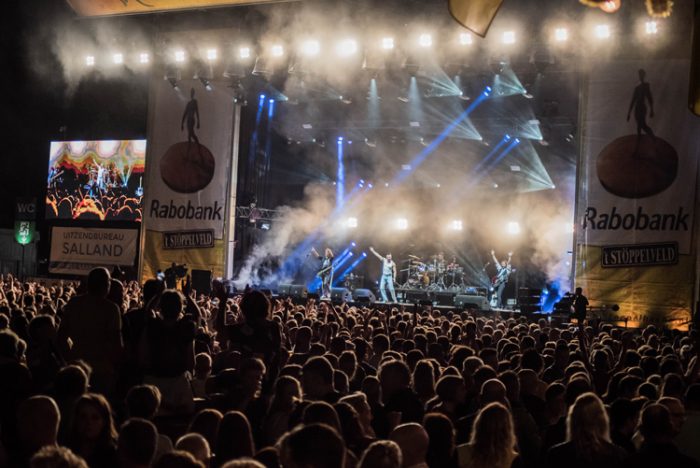 Een avondje tribune bands tijdens de tweede dag van het Stoppelhaene festival