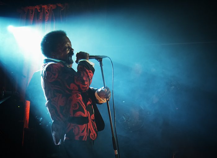 Lee Fields & the Jay Vons maken indruk in Hasselt