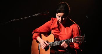 Souad Massi fenomenaal in de Roma in Antwerpen