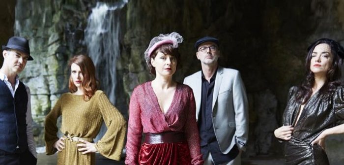 Nouvelle Vague: Classy New Wave à la Française nouvelle vague
