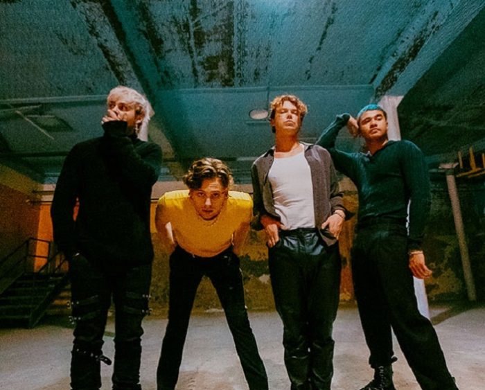 5 Seconds Of Summer lanceert ‘C A L M’ en single ‘Wildflower’ 5 Seconds Of Summer