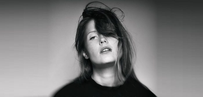 Charlotte de Witte opent ADE in de Filling Pieces Head Quarter Charlotte de Witte