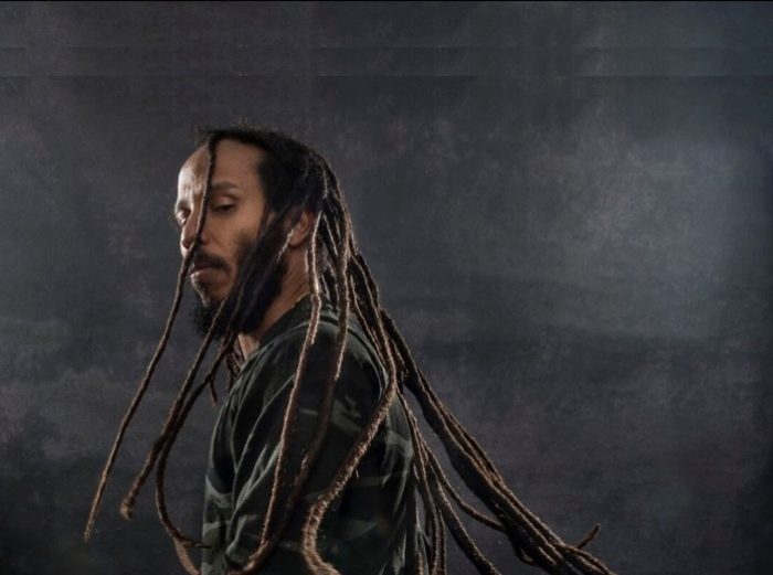 Ziggy Marley brengt ‘Road to Rebellion’, Volume 3 Marley