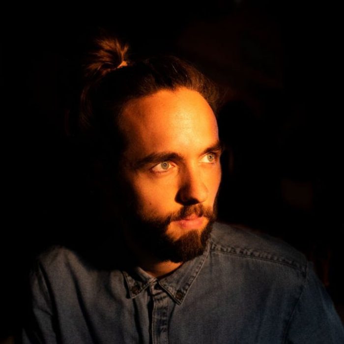 Tim Dawn brengt eerbetoon aan zijn geliefde met ‘Story of My Life’ Tim Dawn