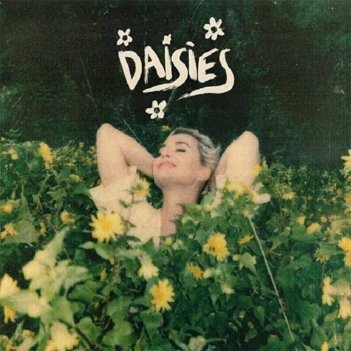 Katy Perry wuift cynisme weg met ‘Daisies’ Katy Perry