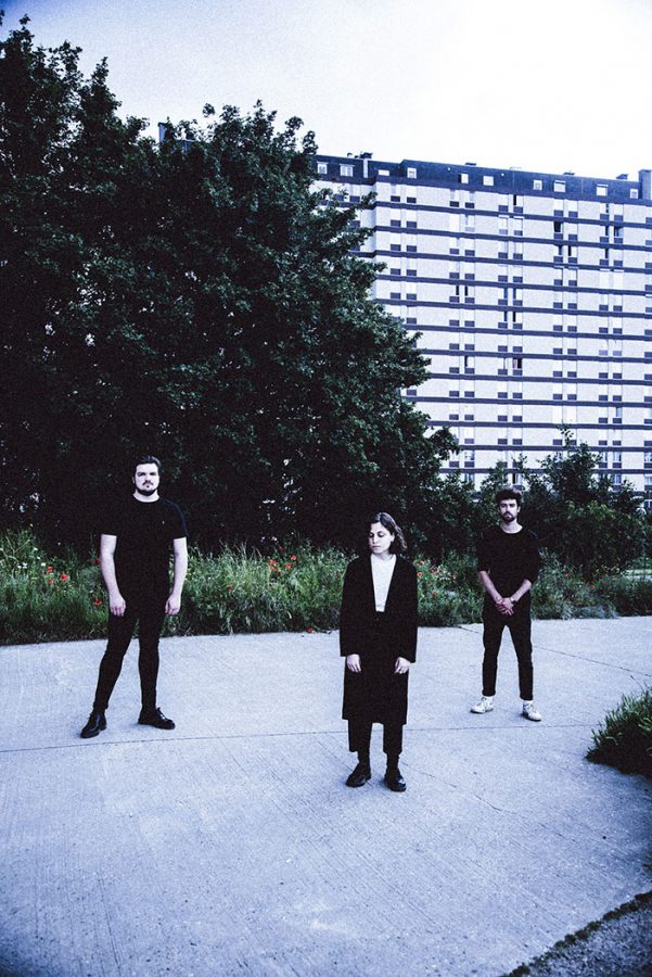 De montage van het leven van Ilayda Cicek (ILA) ILA