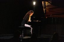 Reprise pianiste Iris hond in meer dan 30 theaters Iris Hond
