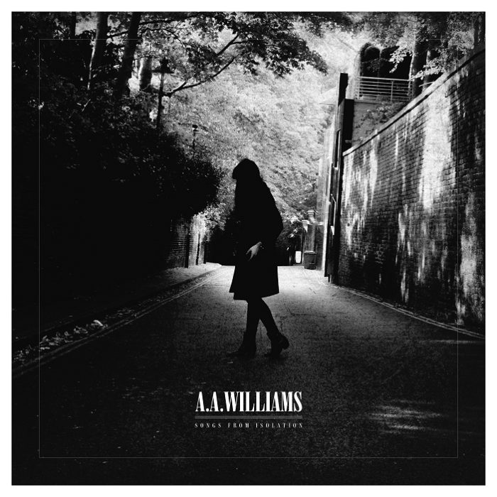 A.A. Williams brengt ‘Songs From Isolation’ A.A. Williams