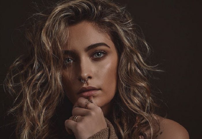 Paris Jackson laat haar hart stelen op debuutsingle ‘Let Down’ Paris Jackson