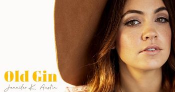 Jennifer K. Austin trekt wereld over met ‘Old Gin’