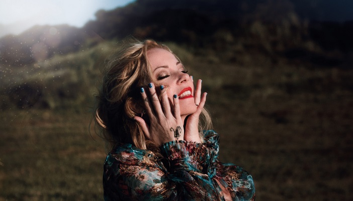 Anneke van Giersbergen