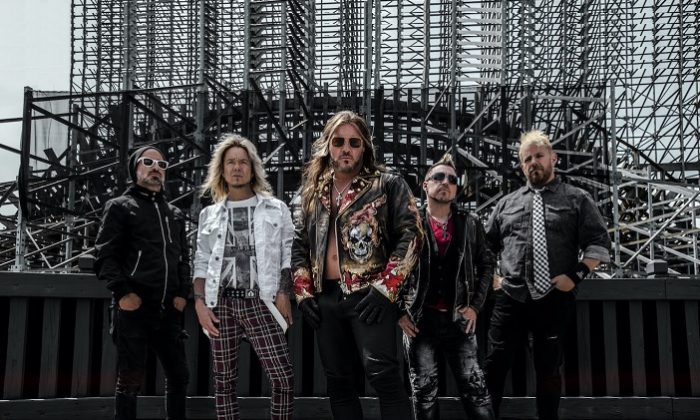 Fozzy brengen met adrenaline gevulde video voor ‘Sane’ uit Fozzy