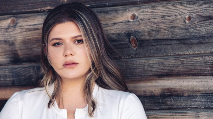 Yebba haalt uit op nieuwe single ‘Louie Bag’