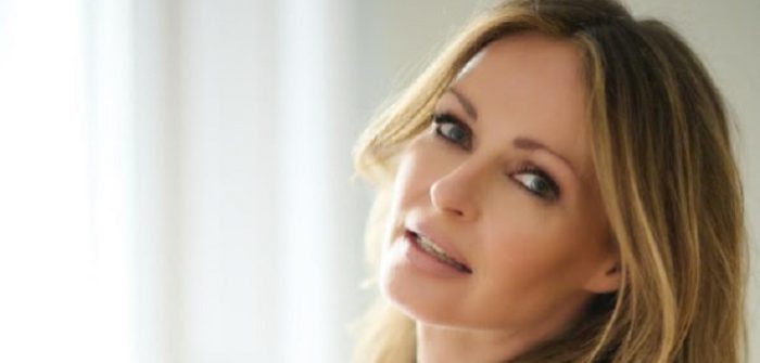 Nieuw album Sharon Corr komt er aan Sharon Corr