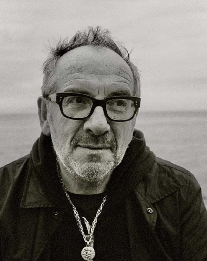 Elvis Costello & The Imposters trappen 2022 af met nieuw album