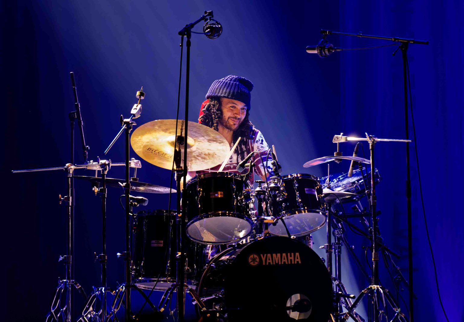 The Yussef Dayes Experience zet het Paard in vuur en vlam tijdens Mondriaan Jazz