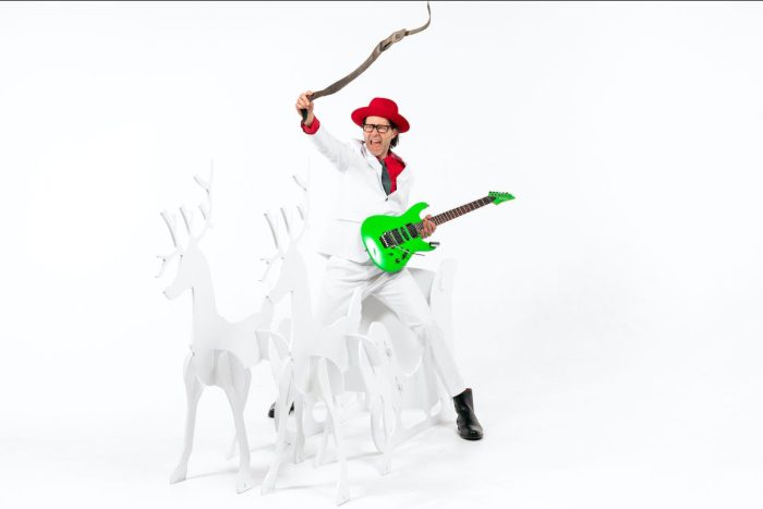 Paul Gilbert komt met kerstalbum