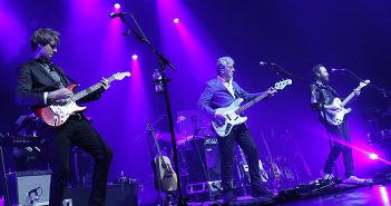 10 CC sluit met zeer solide optreden tournee af in Heerlen