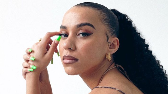 Pip Millett kiest voor zichzelf op ‘Ride With Me’