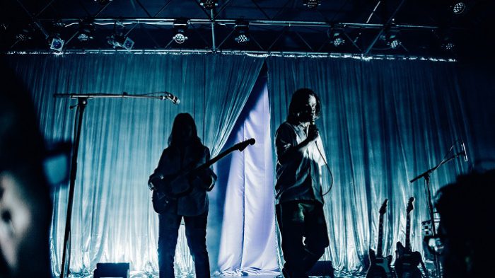 High Hi perfectioneert de natuurlijke balans op ‘Return To Dust’