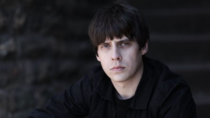 Jake Bugg brengt nieuwe single ‘Seven Bridge Road’ uit