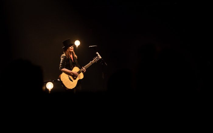 Suzanne Vega voegt extra concert toe in De Roma