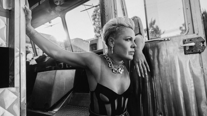 P!NK kondigt nieuwe single aan