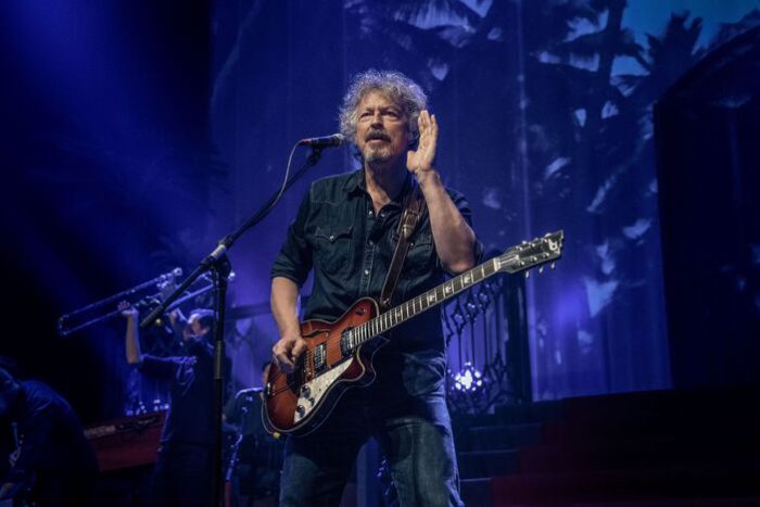 71 jarige Niedecken speelt met BAP Düsseldorf plat