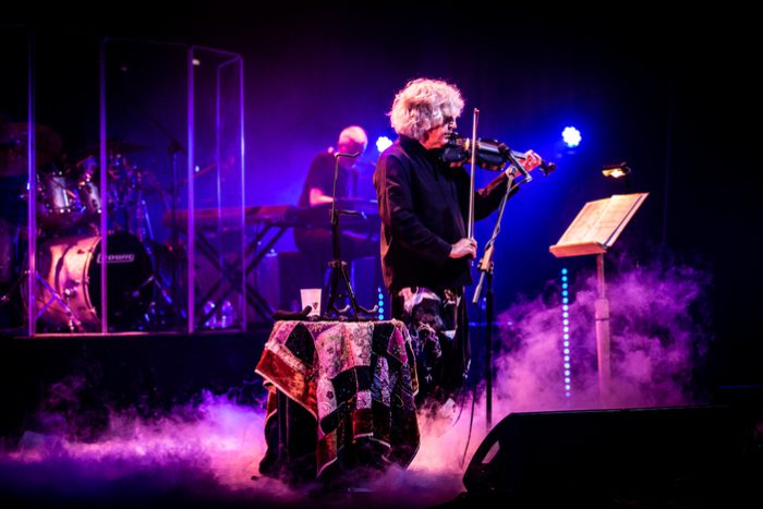 Angelo Branduardi betoverde het Cirque Royal in Brussel