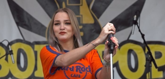 De 10de Borkpop zorgde voor een groots Koningsfeest in Waalwijk