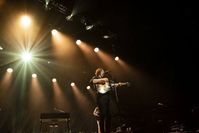 Dean Lewis schittert met speciale gasten in AFAS Live