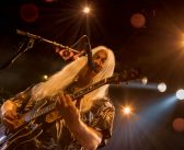 Young Gun Silver Fox verovert 013 met onweerstaanbare Yachtrock-vibes