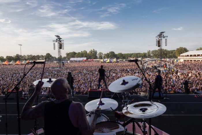 Pretenders en Guns N’ Roses zwoegen onder een verzengende zon in Weert