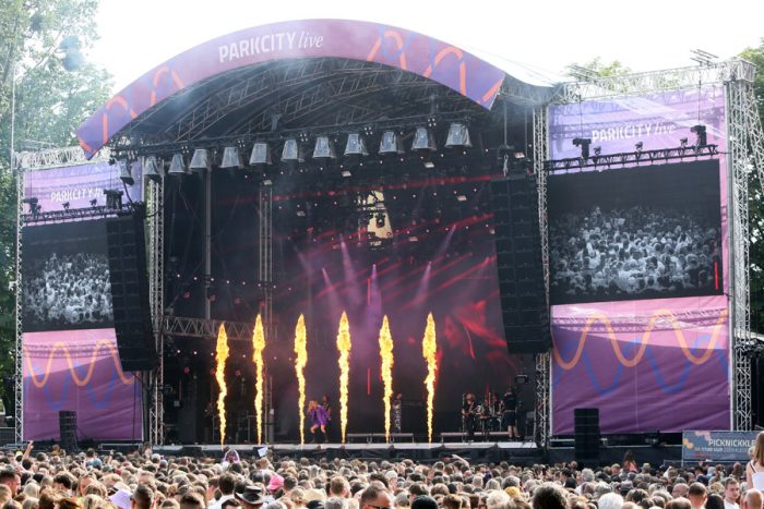 ParkCity Live ook zondags één feestende bende