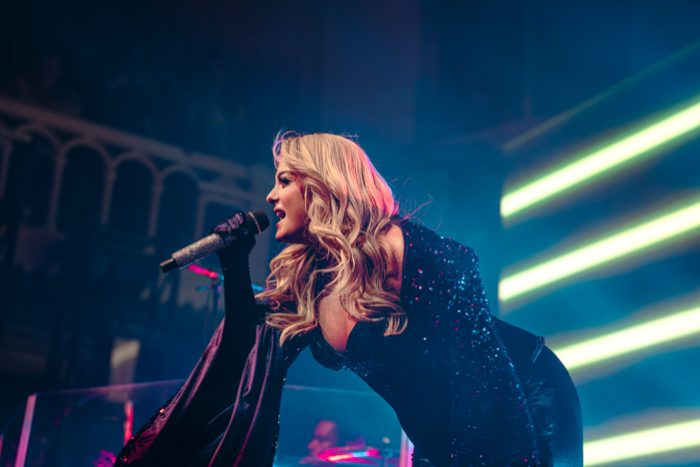 “Best F*n Night of My Life” met Bebe Rexha in Paradiso