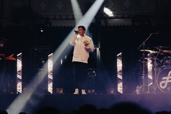 Flemming betovert Paradiso met intieme show