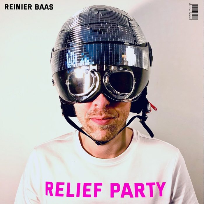Reinier Baas kondigt nieuw album ‘Relief Party’ aan
