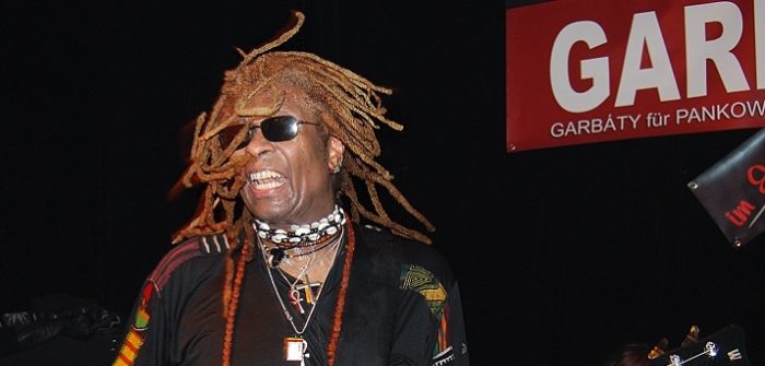 Bass-legende T.M. Stevens overleden