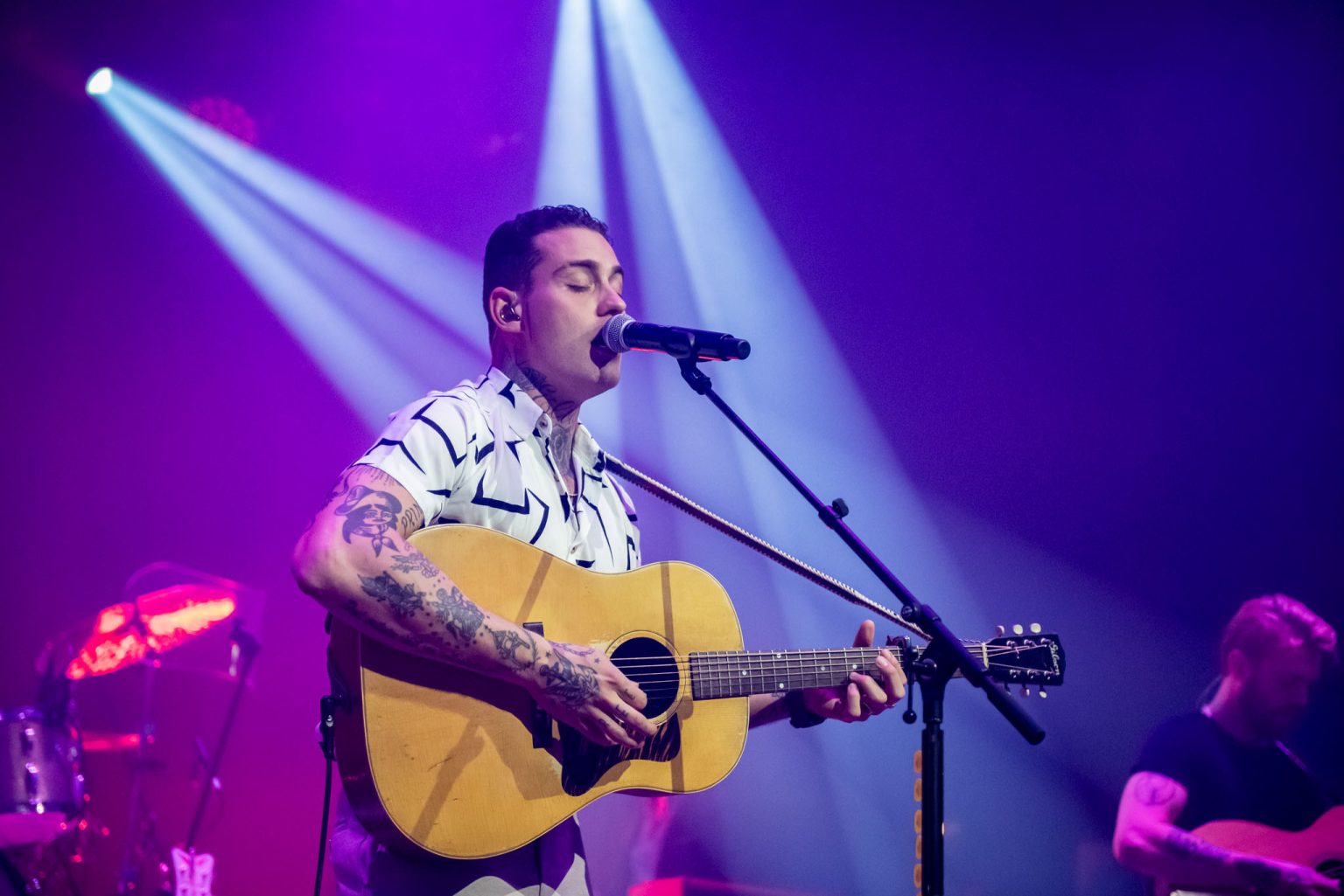 Douwe Bob betovert De Vorstin: Een Magische Avond vol Muziek en Emotie