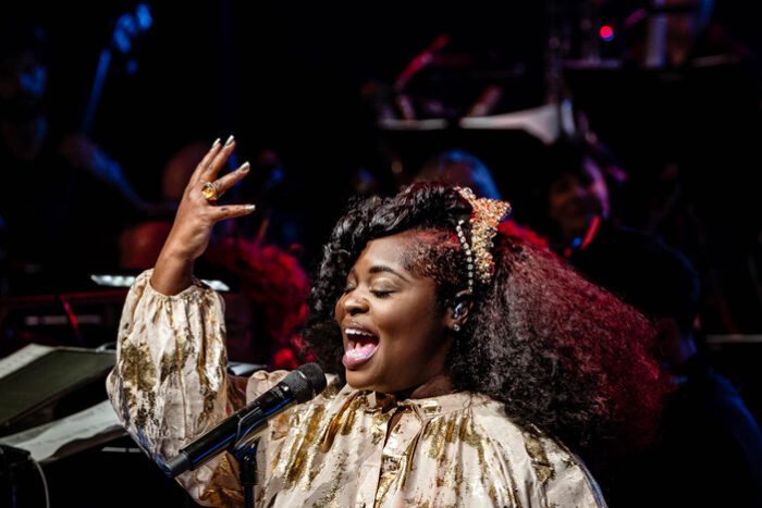Tank and The Bangas ontmoeten het Metropole Orkest in een grensverleggend concert