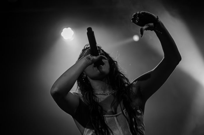 Neve laat met eerste headline show zien wat ze kan