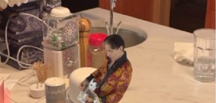 Steve Vai lanceert baanbrekende augmented reality muziekapp met ‘Zeus in Chains’