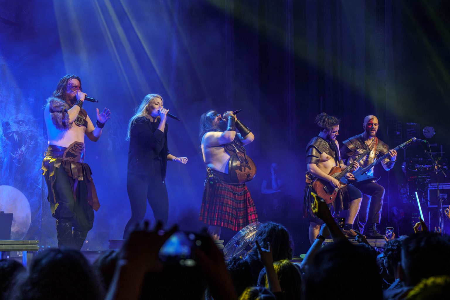 Superhelden en Vikings nemen Heerlen over met epische en energieke metal